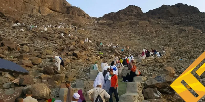 Jabal Noor Tempat di Mekkah dan Madinah yang Patut Diunjungi Saat Umroh