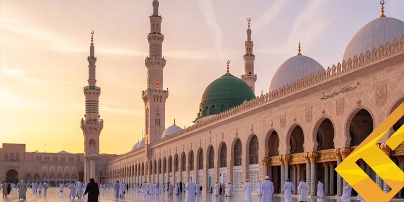 Tips Ibadah Umroh Nyaman untuk Lansia dan Difabel di Tanah Suci